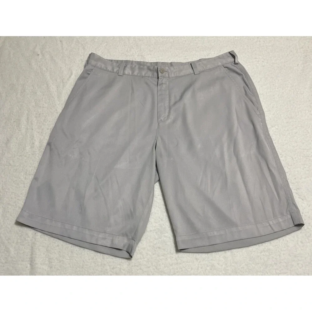 Nike Shorts Mens Size 35 x 11 Golf Tan Beige Stretch Flat Front Logo